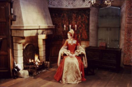 Elizabeth 1 in her rather sumptious cell in The Tower of London